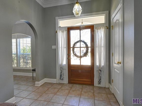 2nd image of 37193 White Oak Ct