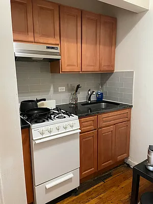 Rented by Compass | media 13