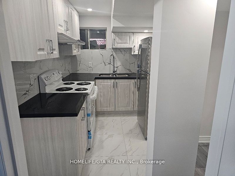 Ajax House for rent - 2 Bedrooms — photo 5