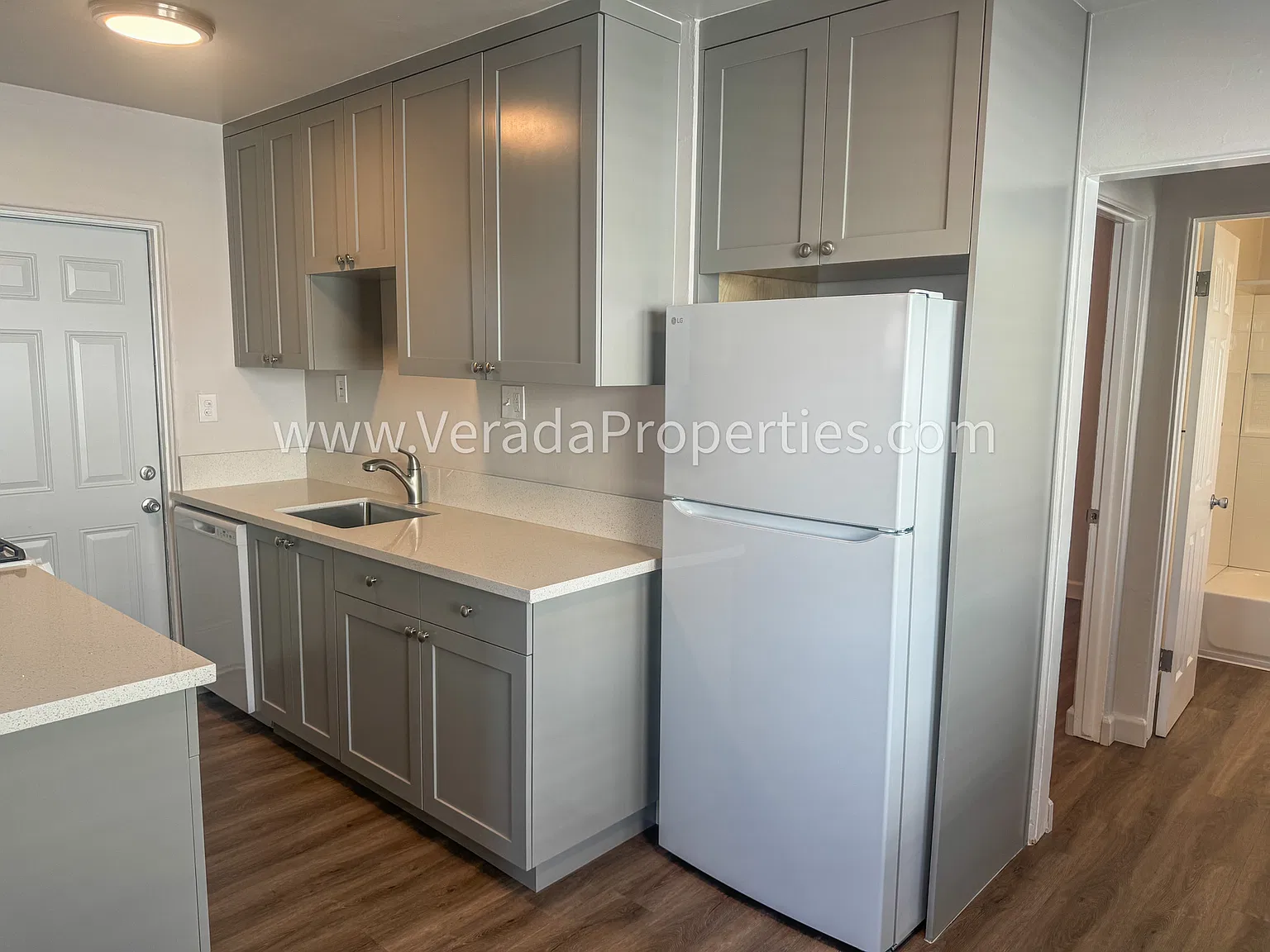 1 bed, 500 sqft, $2,495 — Photo 3