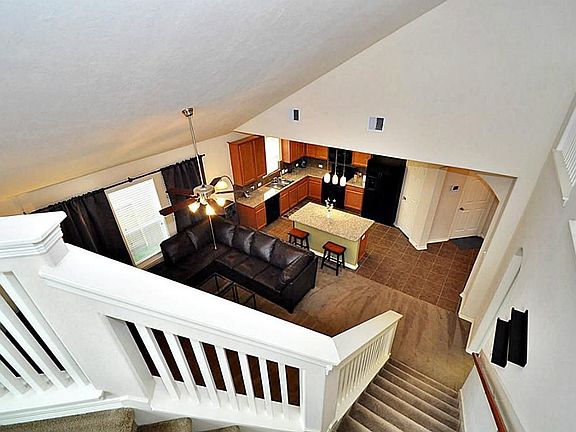 5th image of 26906 Henson Falls Dr
