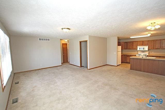 1st image of 8610 Delphinium Ln
