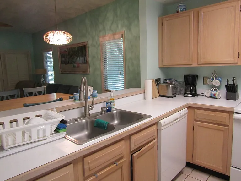 1221 Tidewater Dr #321 — Photo 2