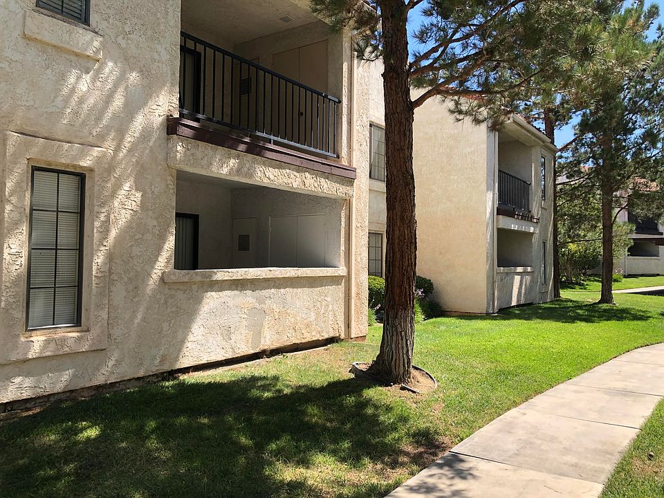 1st image of 2554 Olive Dr APT 151