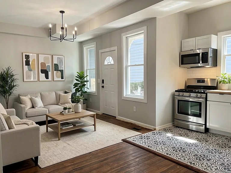1619 Starkweather Ave #2 — Photo 3