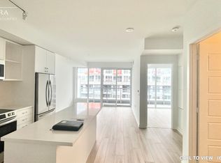 333 Sunseeker Ave #327, Innisfil, ON L9S0J7