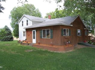 4117 N Farwell Bridge Rd, Davis, IL 61019