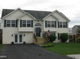 19 Peoples Ct, Martinsburg, WV 25405