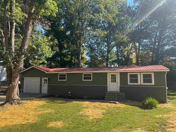 1124 N Hill St, West Baden Springs, IN 47469