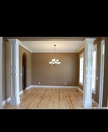 4th image of 230 Dove Hollow Dr