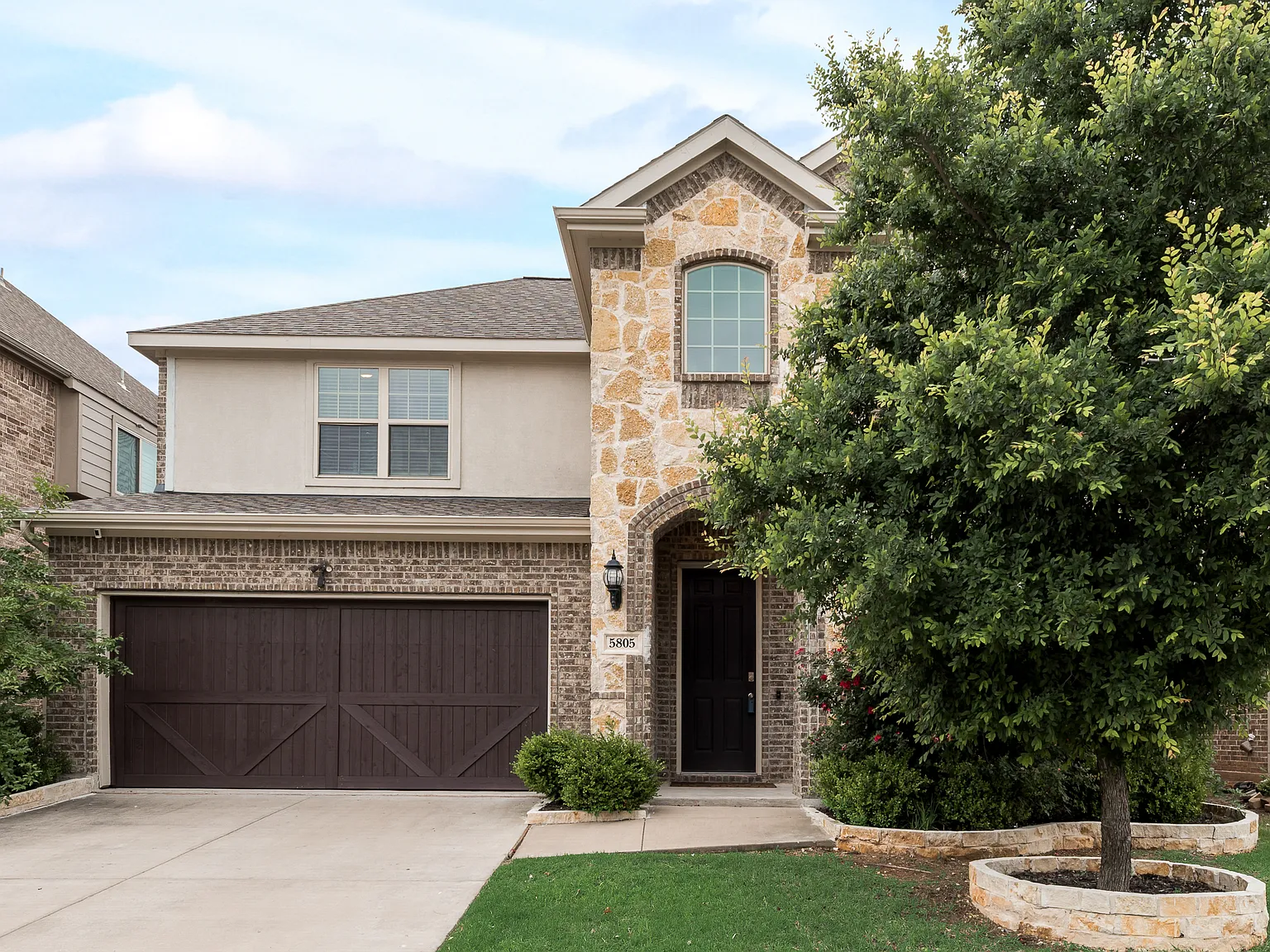 4 bed, 2.5 bath, 3098 sqft, $3,395 — Photo 2