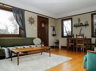 3040 NW 70th St, Seattle, WA 98117