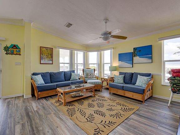4th image of 701 Spanish Main Dr #61