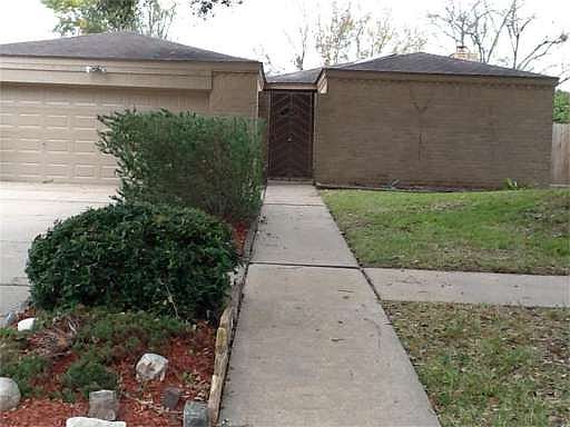 1st image of 6107 Pine Cove Dr