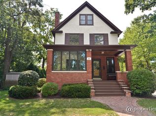 311 4th St, Wilmette, IL 60091