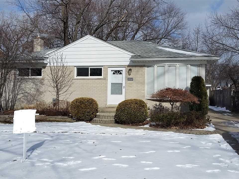 1st image of 23349 Brookdale Blvd