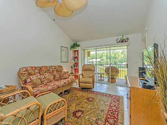 3rd image of 5746 Woodmere Lake Cir