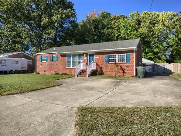 547 Almond Dr, Newport News, VA 23601