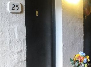 25 Spring Ct, Charlottesville, VA 22901