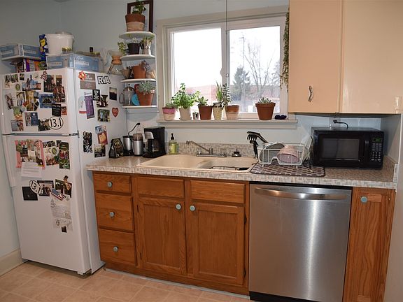 5th image of 1317 S Henderson St