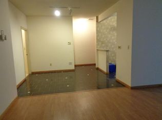 500 W Bender Rd, Milwaukee, WI 53217