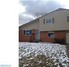 2nd image of 825 Norris Dr