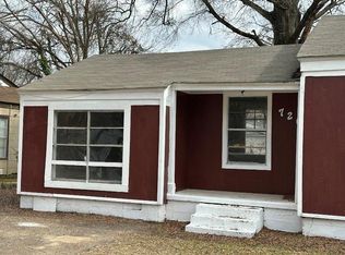 720 Macarthur Ave, Wake Village, TX 75501