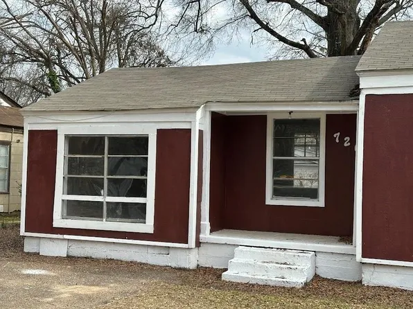 720 Macarthur Ave, Wake Village, TX 75501