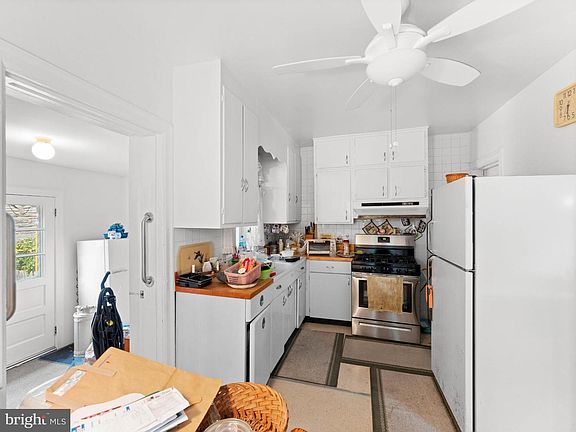 5th image of 50 Prospect Ave