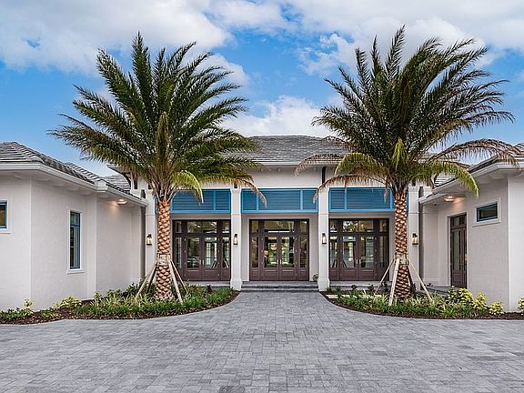 3rd image of 4189 McGregor Blvd Lot 9