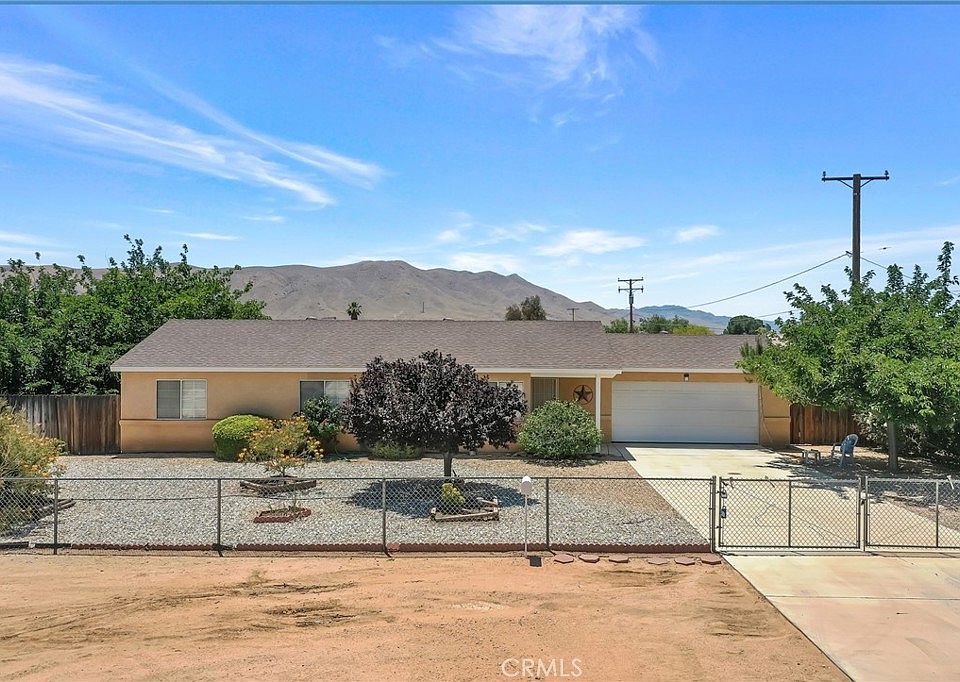 1st image of 21693 Wren St
