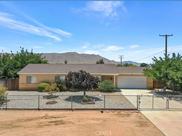 21693 Wren St, Apple Valley, CA 92308