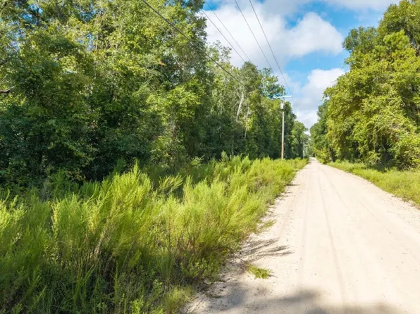 246th St, O'Brien, FL 32071