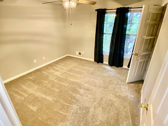 5th image of 1122 Powerhouse Ln Unit 203