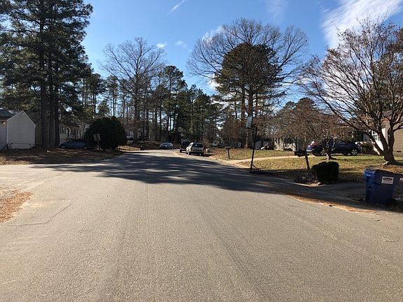 5th image of 5525 Winterleaf Dr