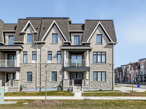 2 William Shearn Cres, Markham, ON L6C 3J3