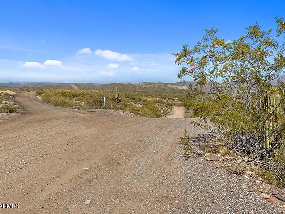 2nd image of 57302 N BLACK CANYON Highway #B,C,D
