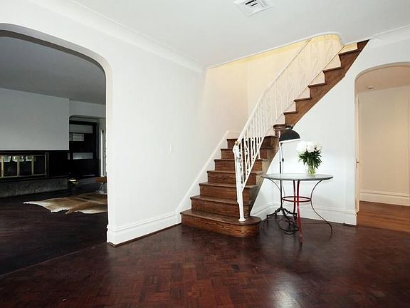 106_undercliff_st_MLS_HID787911_ROOMfoyer.jpg