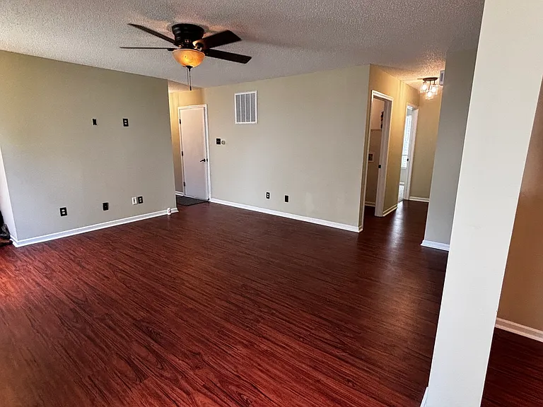 2434 Harvest Moon Dr — Photo 6