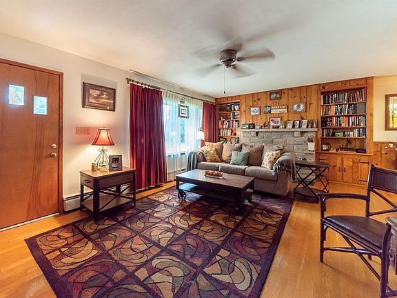 3rd image of 214 Wolf Ave