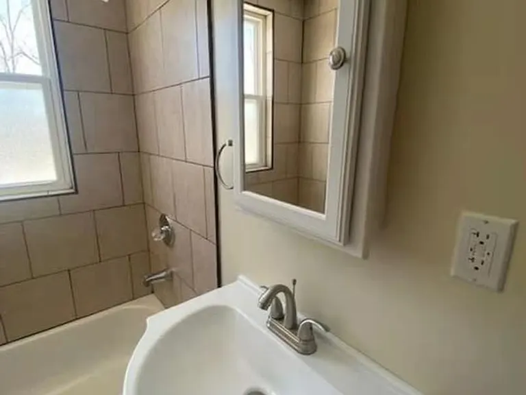 5600 Bridgetown Rd — Photo 14