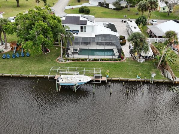 104 Carlisle Ln