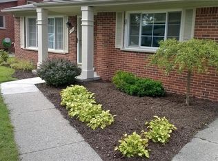 206 W Lawrence Ave, Royal Oak, MI 48073