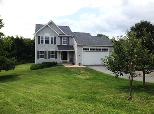 219 Victoria Dr, Martinsburg, WV 25403