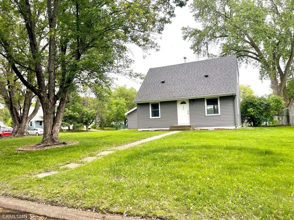 606 109th Ave NW, Coon Rapids, MN 55448