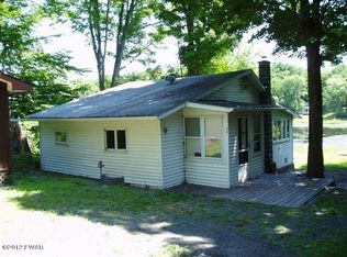 158 Lakeside Ave, Honesdale, PA 18431