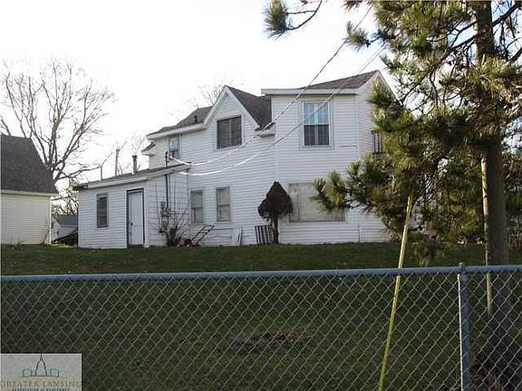 5th image of 605 Vaughn St