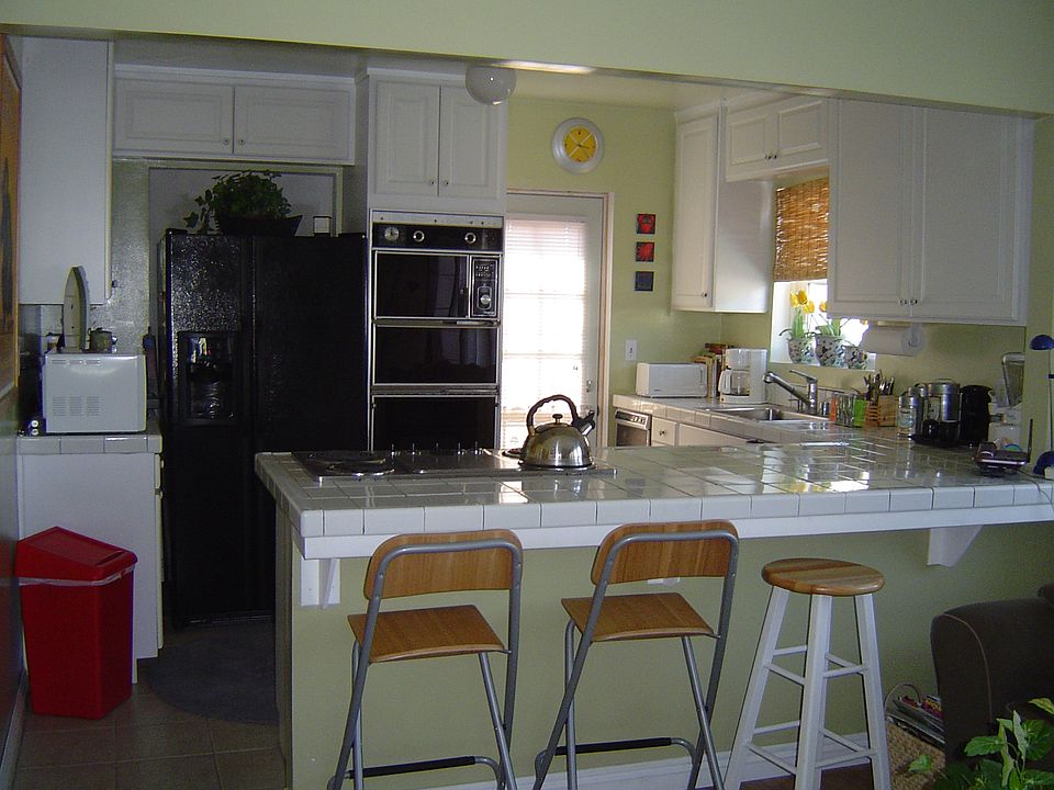 1st image of 717 El Carmel Pl