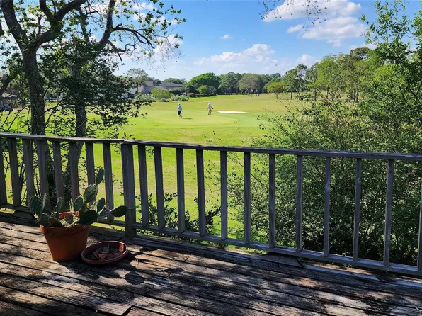 4756 Oakmont Ct, League City, TX 77573