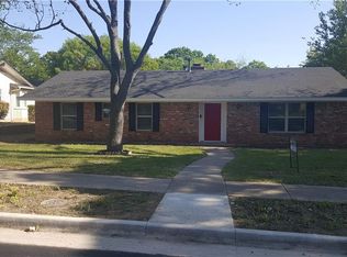 2536 Club Manor Dr, Dallas, TX 75237